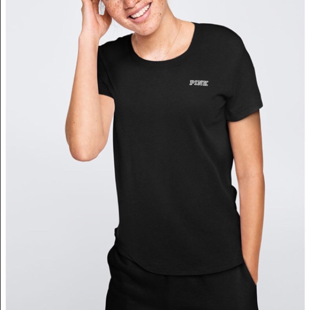 NIP VS PINK Everyday Perfect Crew Logo Shirt
